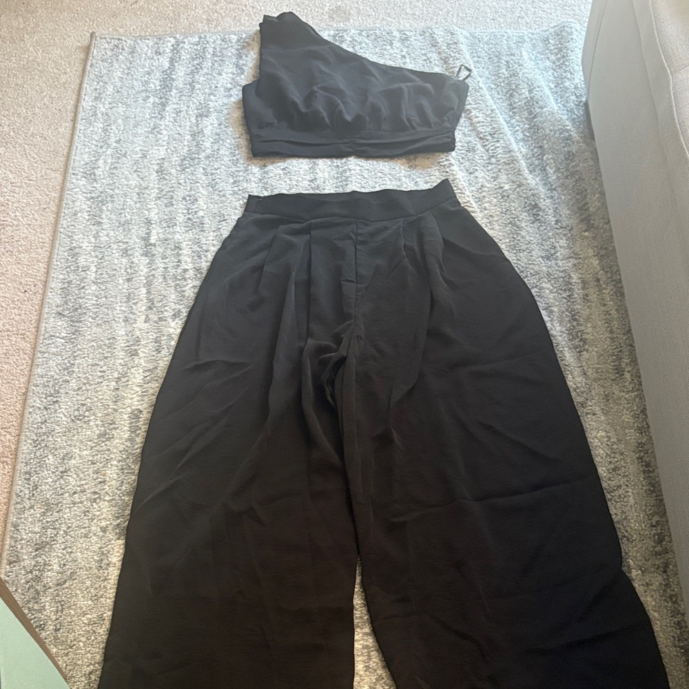 Elegant Black Women's 2 piece Pant Set